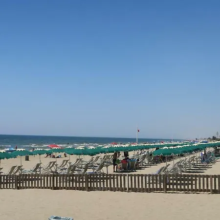 Renata Villa Lido dei Pini